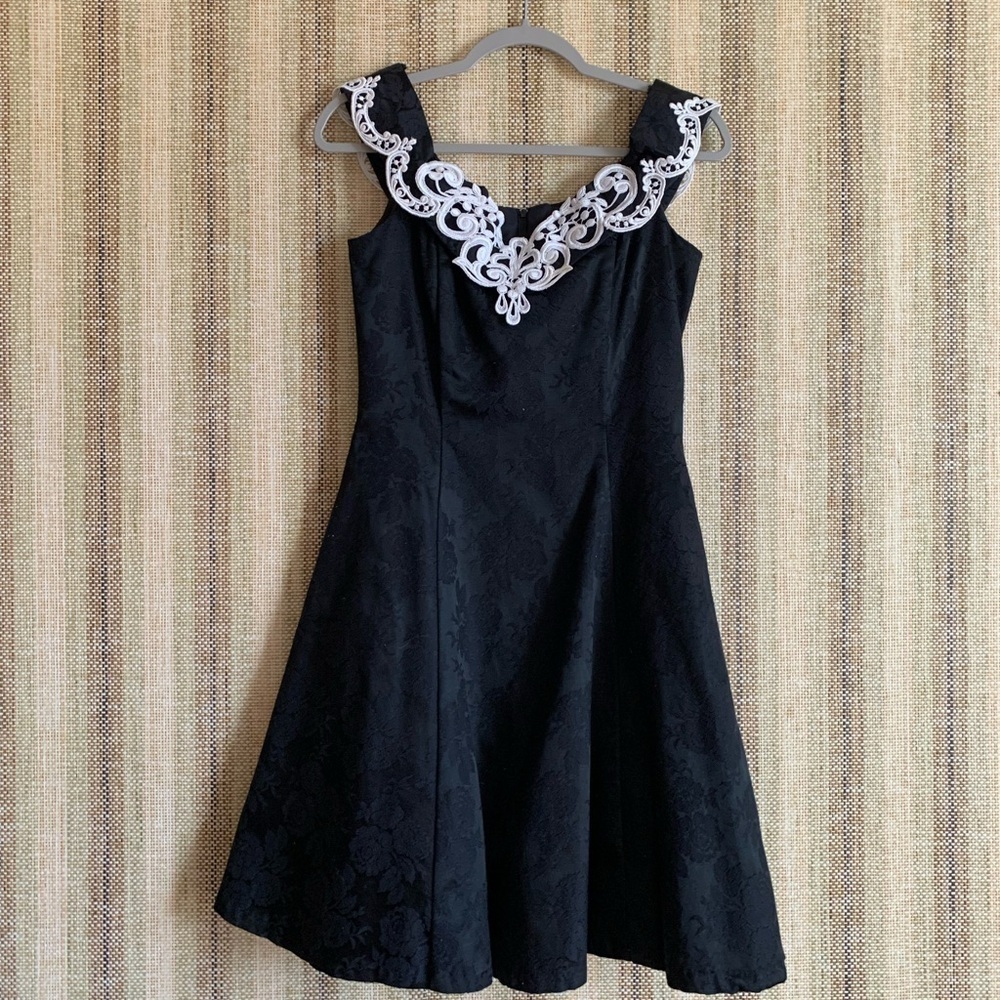 Jessica McClintock Bridal Black and White Dress Vintage Formal Attire Size 9/10